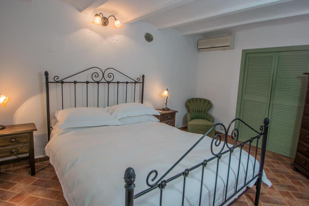 Casa de Campo La Blanca *